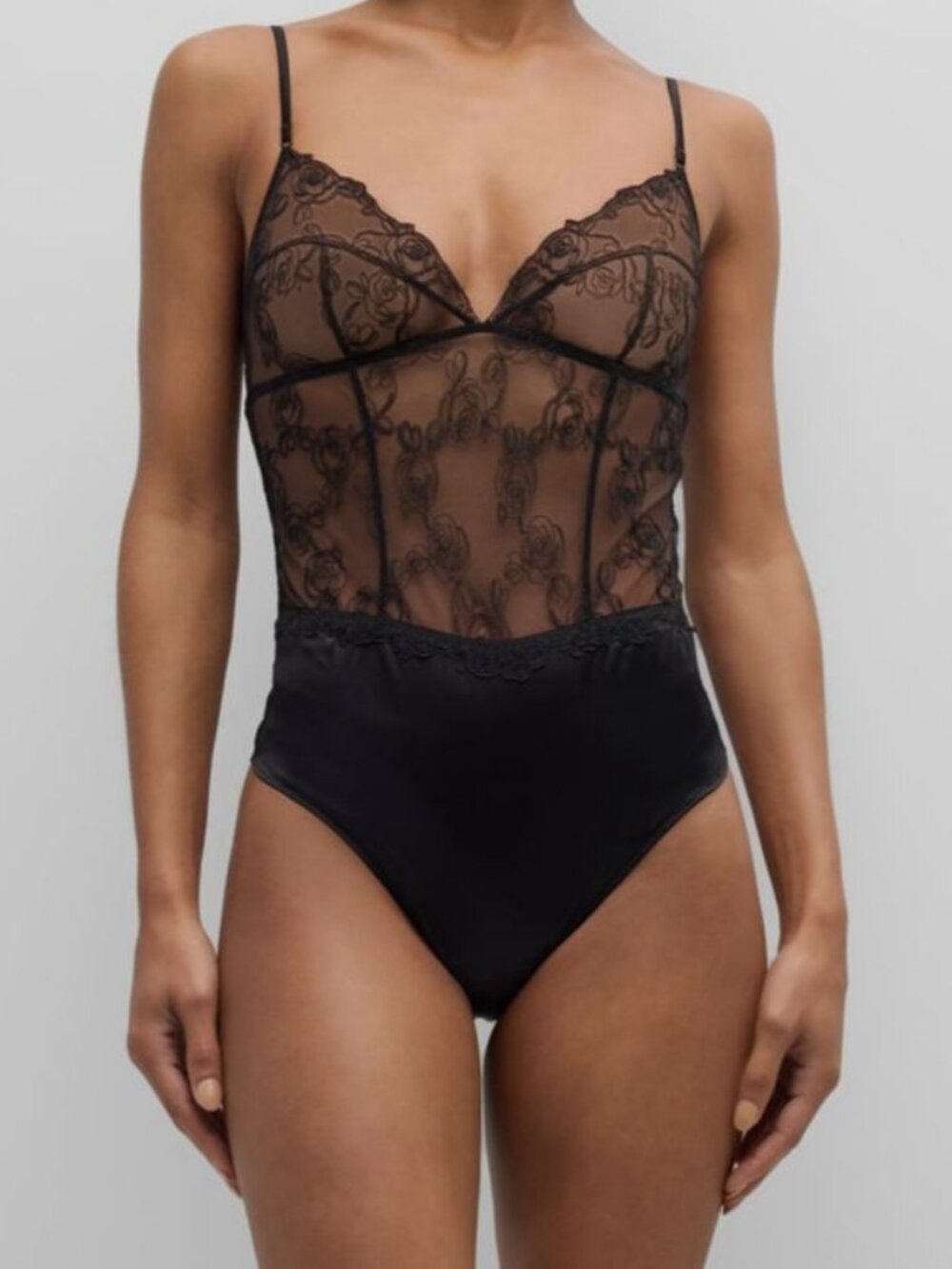 Kiki De Montparnasse Women's Black Silk La Rose Embroidered Bodysuit Size L